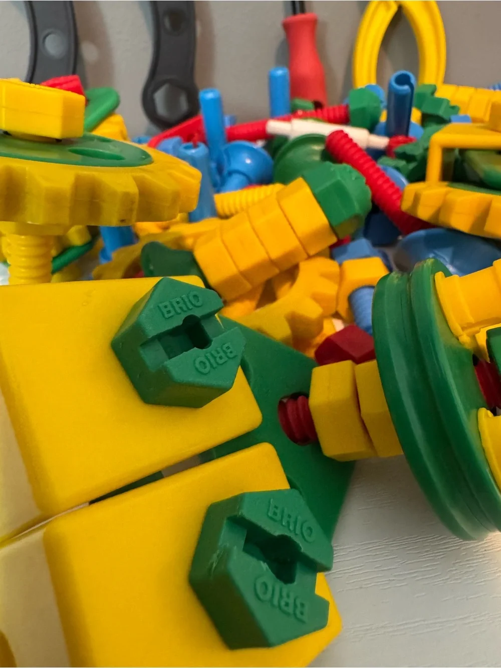 Kids brio Screw & Gear Construction Playset